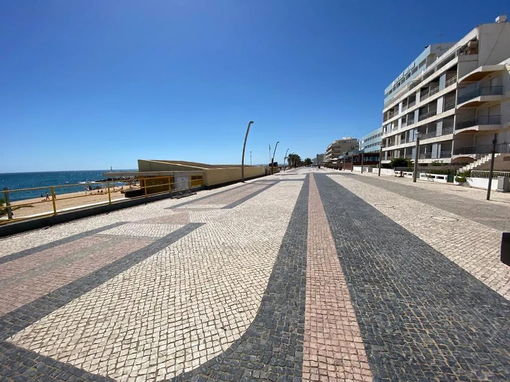 Lusitania T2 Frente Mar Em Quarteira Apartment